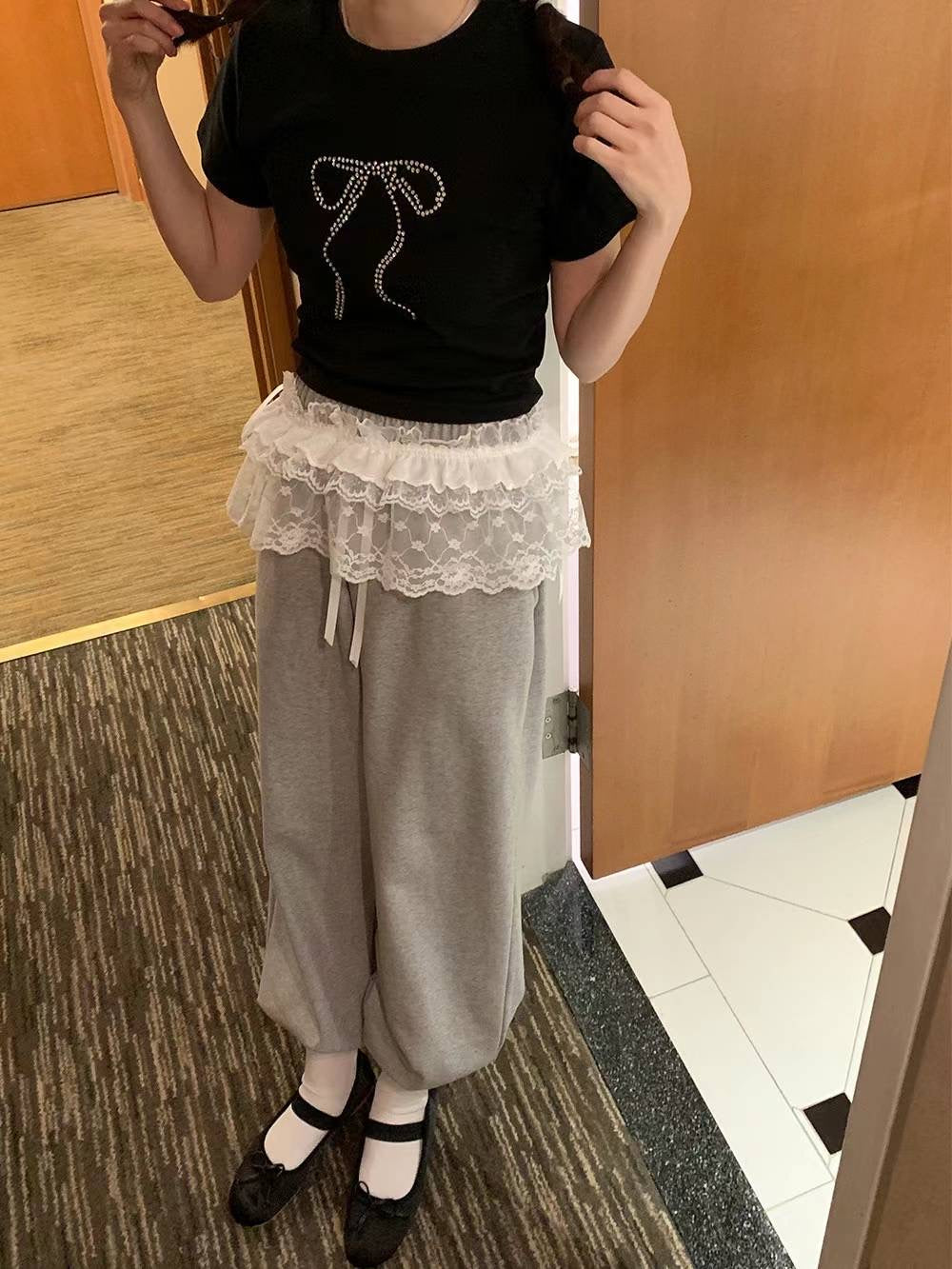 Heavy-Detail Lace Trimmed Hip Scarf PL027